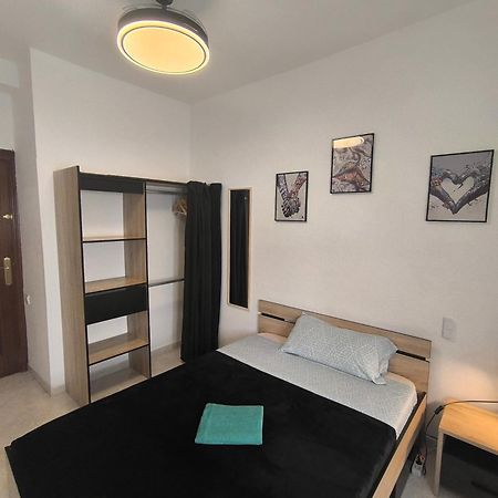 Guesthouse Shared With Host Αλικάντε Εξωτερικό φωτογραφία