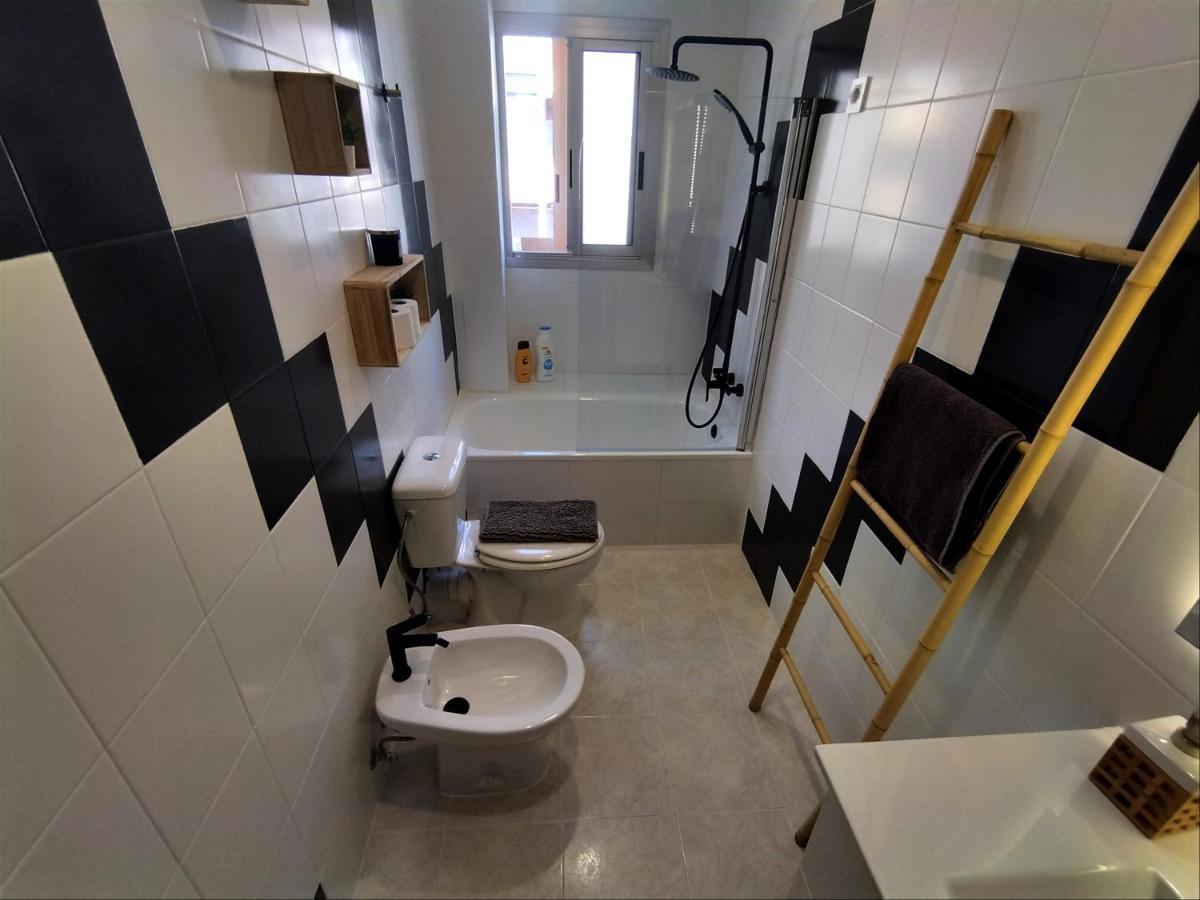 Guesthouse Shared With Host Αλικάντε Εξωτερικό φωτογραφία