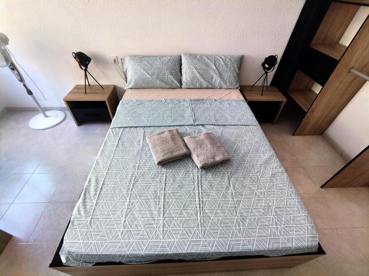 Guesthouse Shared With Host Αλικάντε Εξωτερικό φωτογραφία