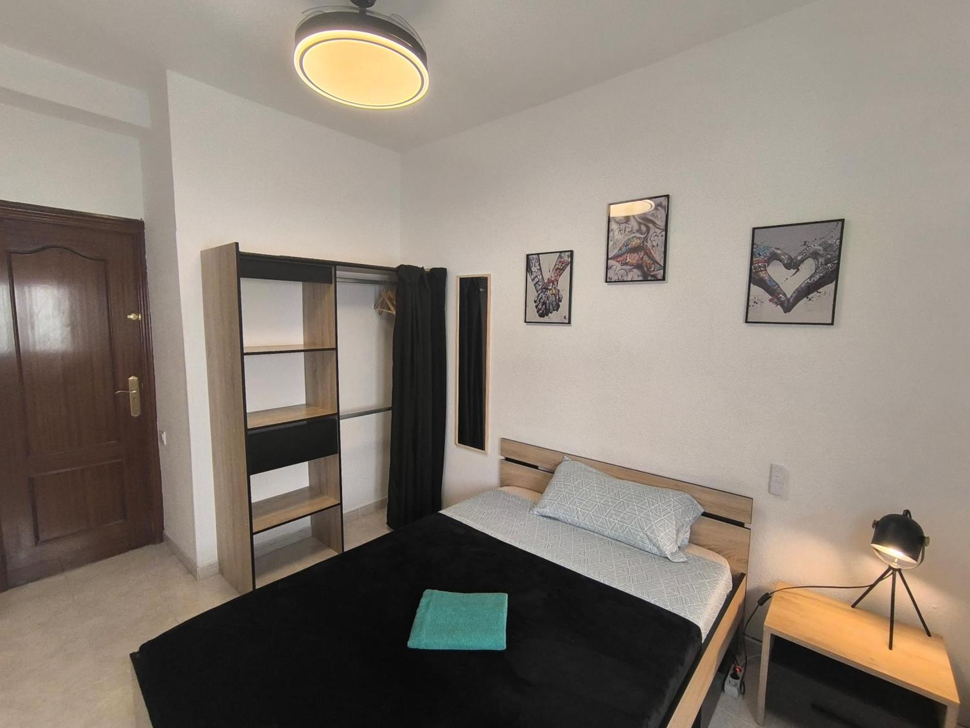 Guesthouse Shared With Host Αλικάντε Εξωτερικό φωτογραφία